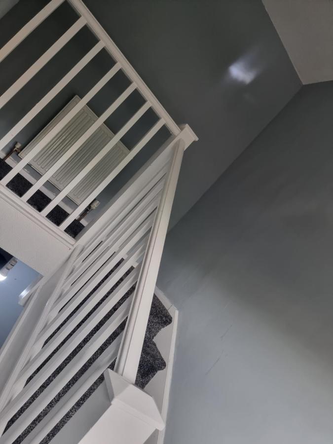 Spacious House In Central Манчестер Екстер'єр фото