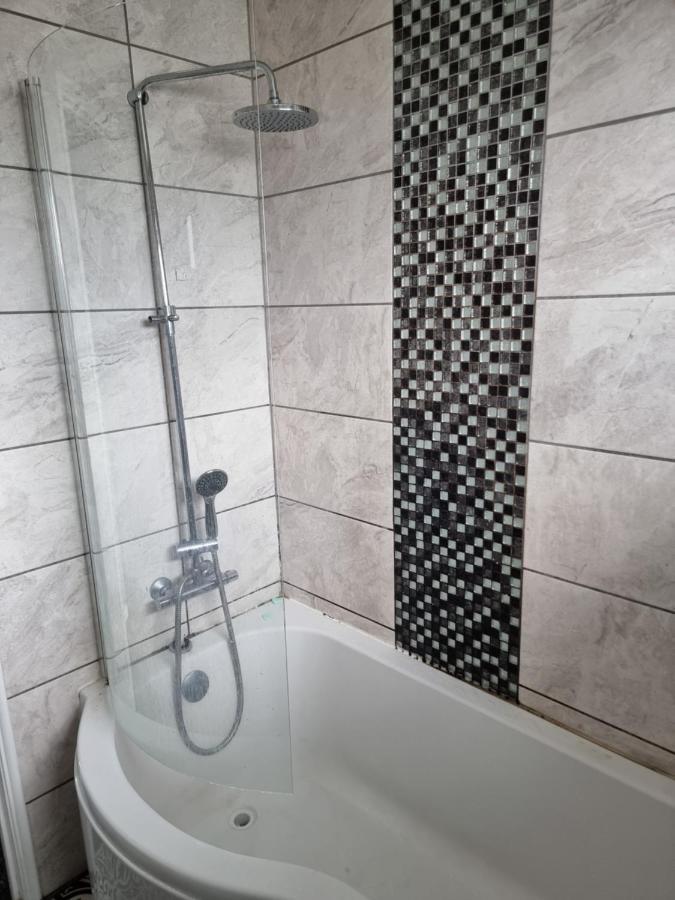 Spacious House In Central Манчестер Екстер'єр фото